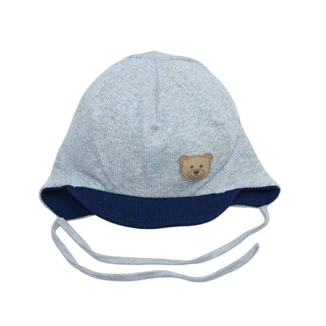 Šaňo, jednovrstvová čiapka so šiltom